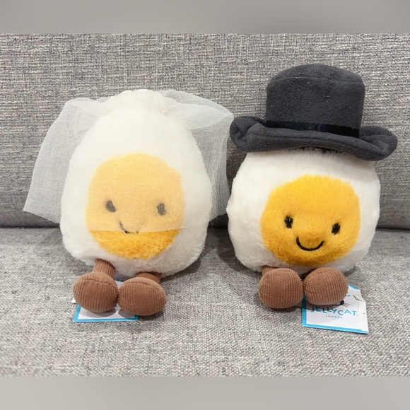 Jellycat Amuseables Boiled Egg Bride and Groom Brand New with Tags (BNWT) - Picture 3 of 5